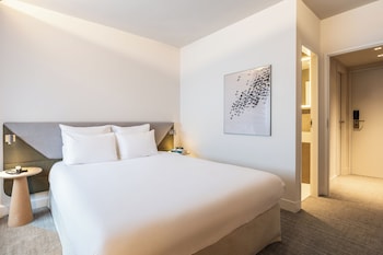 Standard Room, 1 queen bed and 2 single sofa beds