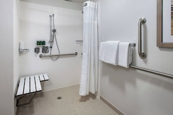 Room, 2 Double Beds (Mobility/Hearing Access, Roll-In Shwr)