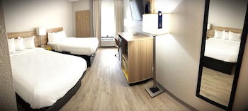 Room, 2 Queen Beds, Non Smoking
