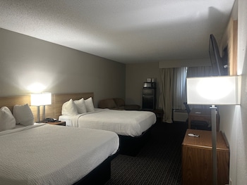 Room, 2 Queen Beds, Non Smoking