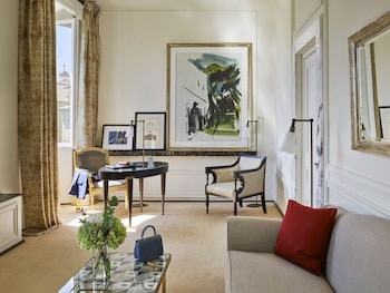 Suite (Prestige)