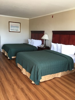 Standard Room, 2 Queen Beds, Smoking