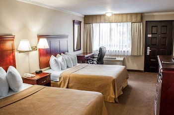 Room, 2 Queen Beds, Non Smoking (Upgrade)