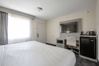 King Room with 2 King Beds