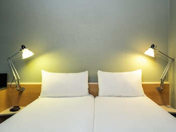 Standard Room, 2 Twin Beds