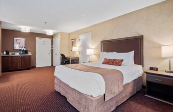 Standard Room, Multiple Beds, Non Smoking (Larger Room)