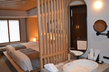 Standard Room, 2 Twin Beds (Electric curtain)