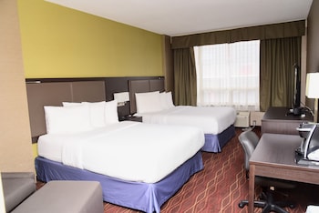 Superior Room, 2 Queen Beds, Accessible