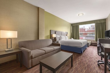 Deluxe Room, 1 King Bed, Non Smoking