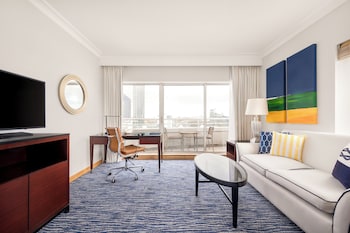 Suite, Marina View King