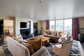 The Kings Penthouse Suite