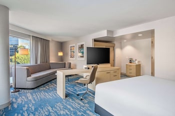 Studio Suite, 1 King Bed, Non Smoking