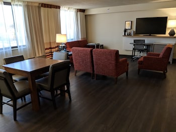 Suite, 1 Bedroom, Jetted Tub