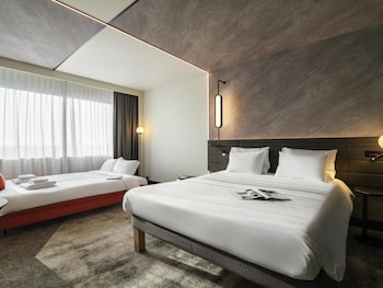 Executive Room, 1 Double Bed with Sofa bed