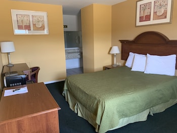 Standard Room, 1 Queen Bed, Non Smoking