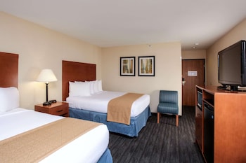 Standard Room, 2 Queen Beds, Non Smoking