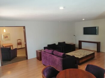 Suite Embajadores