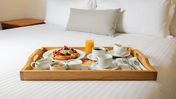 Camino Real Club Executive King Buffet Breakfast Included Adults Only