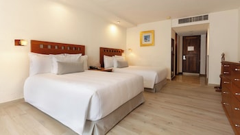 Camino Real Club Executive Two Beds Buffet Breakfast Included Adults Only