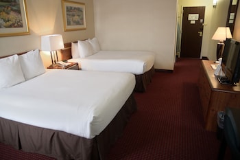Standard Room, 2 Double Beds, Non Smoking
