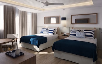 Preferred Club Superior Ocean Front Plunge Pool Double