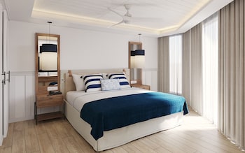 Preferred Club Master Suite Swim Out King