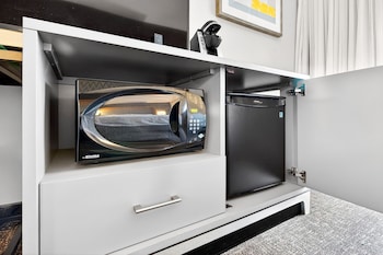Suite, 1 Bedroom, Accessible (Mobility Accessible)