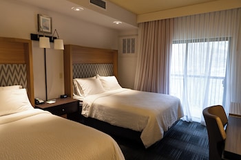 Suite, 2 Queen Beds, River View