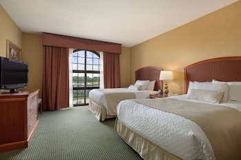 Standard Suite Two Double and One Sofa Bed Non-Smoking