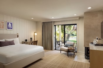 Premium Studio Suite, 1 King Bed (Premium Mansion King Studio Suite)