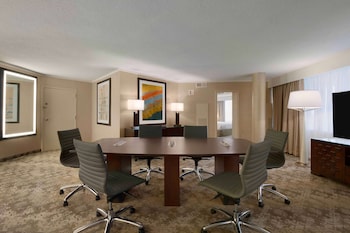 Suite, 2 Bedrooms, 2 Bathrooms (Sky Suite)