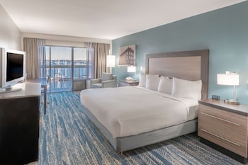 One Bedroom Suite, One King Bed, River View