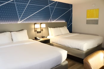 Standard Room, 2 Queen Beds, Non Smoking