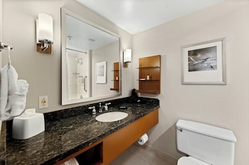 Studio Suite, 2 Queen Beds, Kitchenette