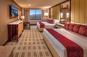 Vista Two Queen Room