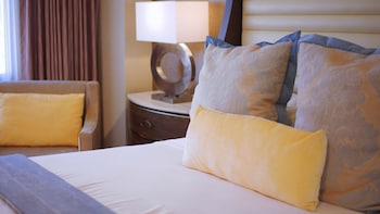 Sierra Two Queen Room