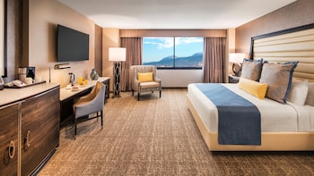 Sierra King Room