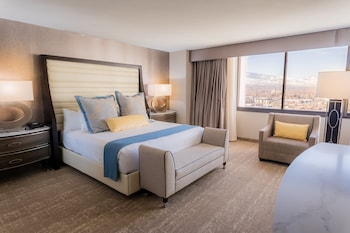 Sierra King Room