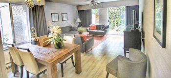Presidential Suite, Multiple Beds, Non Smoking, Kitchen