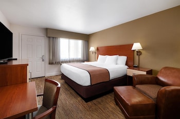 Standard Room, 1 King Bed, Accessible, Bathtub (NonSmoking)