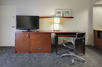Suite, 1 Bedroom, Hearing Accessible (Accessible Bathtub)