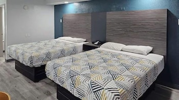 Standard Room, 2 Queen Beds, Non Smoking