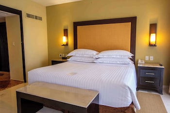 Grand Master Suite Sea Front View Premium Level