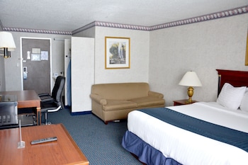 Studio Suite, 1 King Bed, Non Smoking