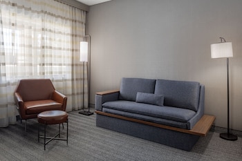 Suite, 1 Bedroom, Hearing Accessible (Accessible Bathtub)