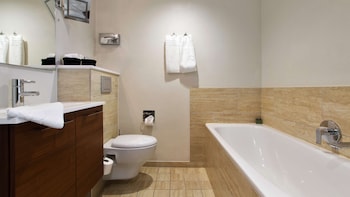 Junior Suite, 1 King Bed, Non Smoking, Bathtub (with Sofabed)
