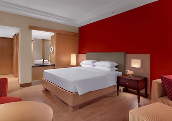 Deluxe Room, 1 King Bed