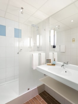 Classic Room, 1 Double Bed with Sofa bed (with Shower)