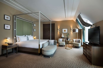 Presidential Penthouse, 1 King Bed