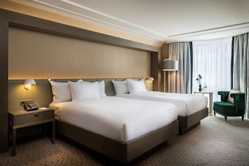 Executive Room, Club Lounge Access